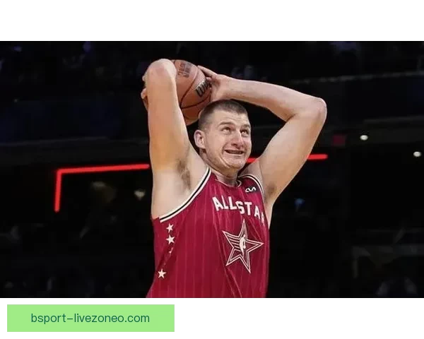 历史第一中锋！约基奇半场11助攻刷新生涯助攻纪录